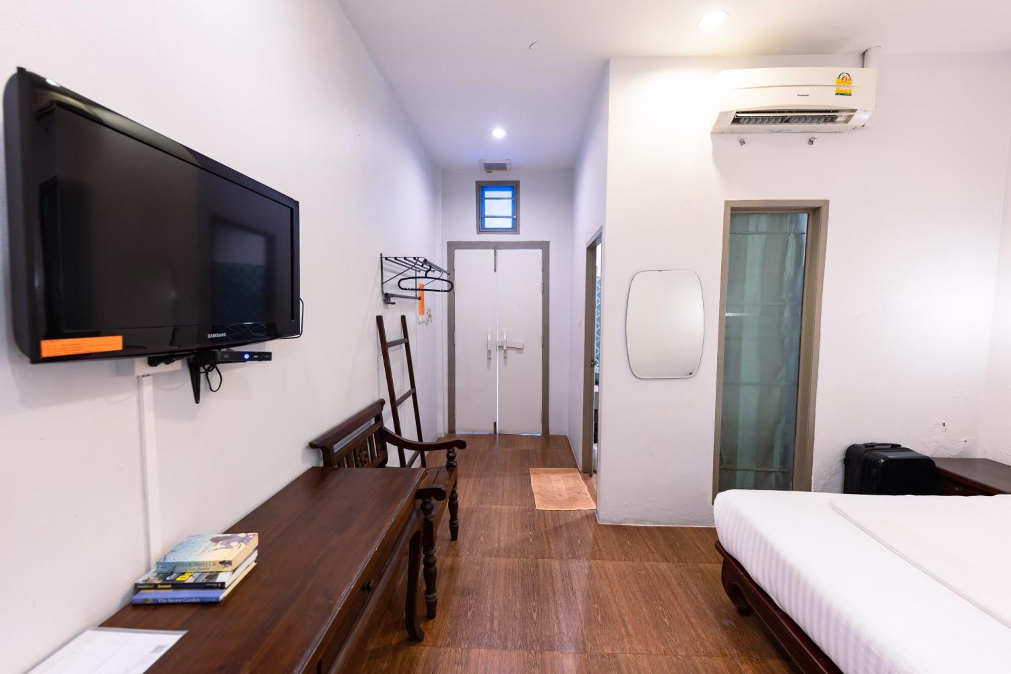 Sleep Hotel - Sha Certified Surat Thani Extérieur photo