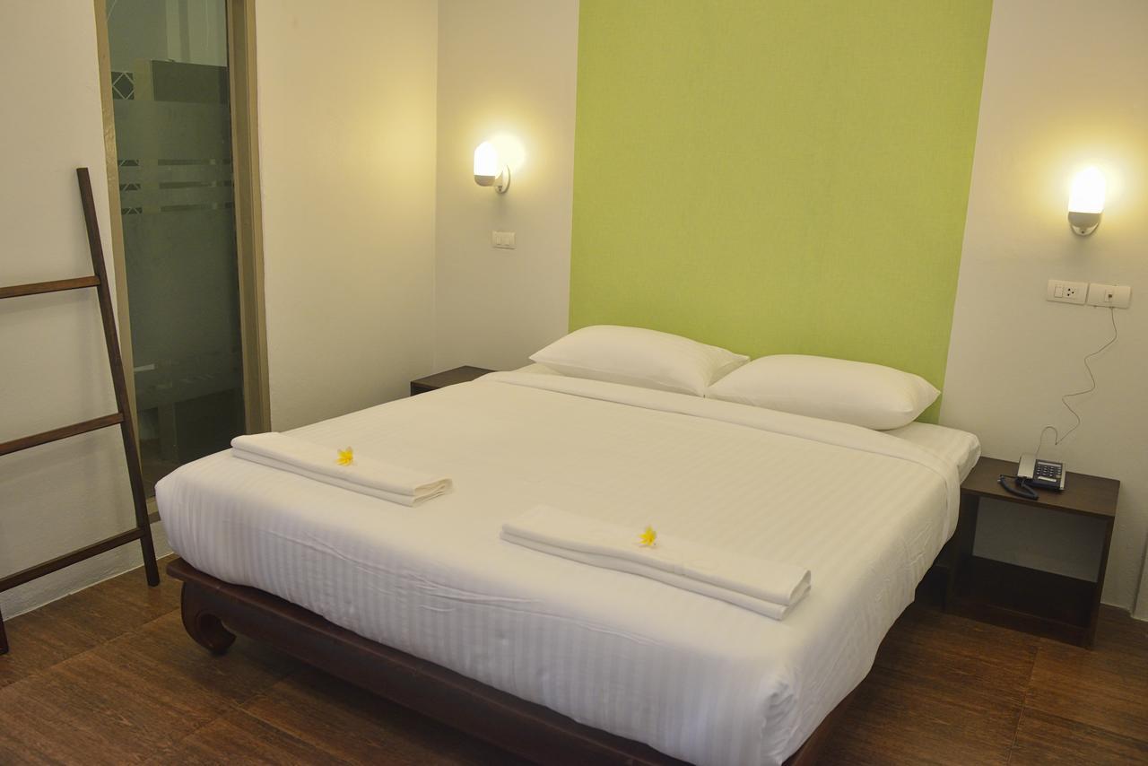Sleep Hotel - Sha Certified Surat Thani Extérieur photo