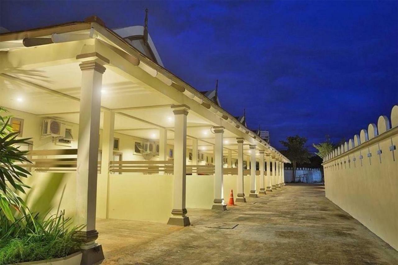 Sleep Hotel - Sha Certified Surat Thani Extérieur photo