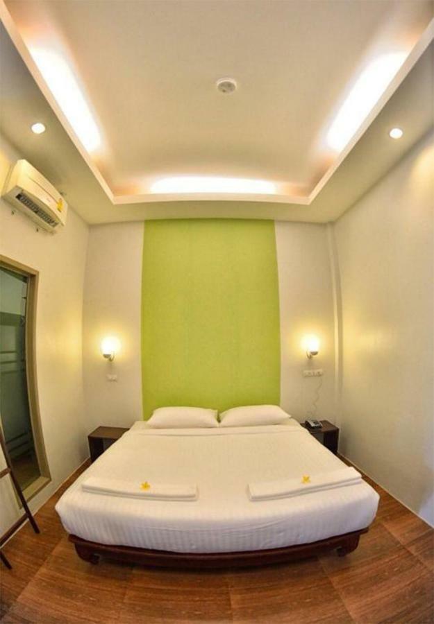 Sleep Hotel - Sha Certified Surat Thani Extérieur photo